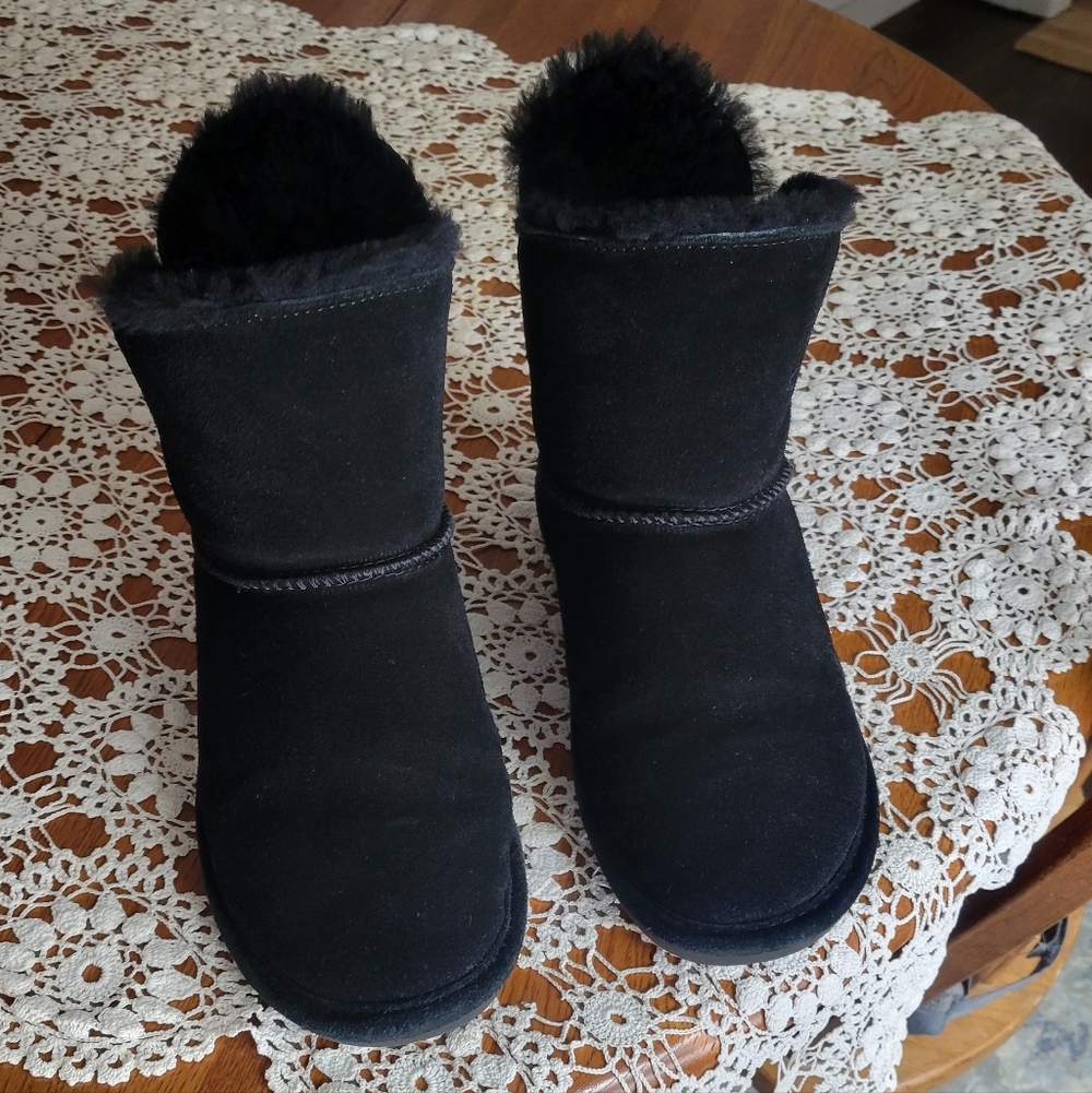 BearPaw Black Suede Footwear